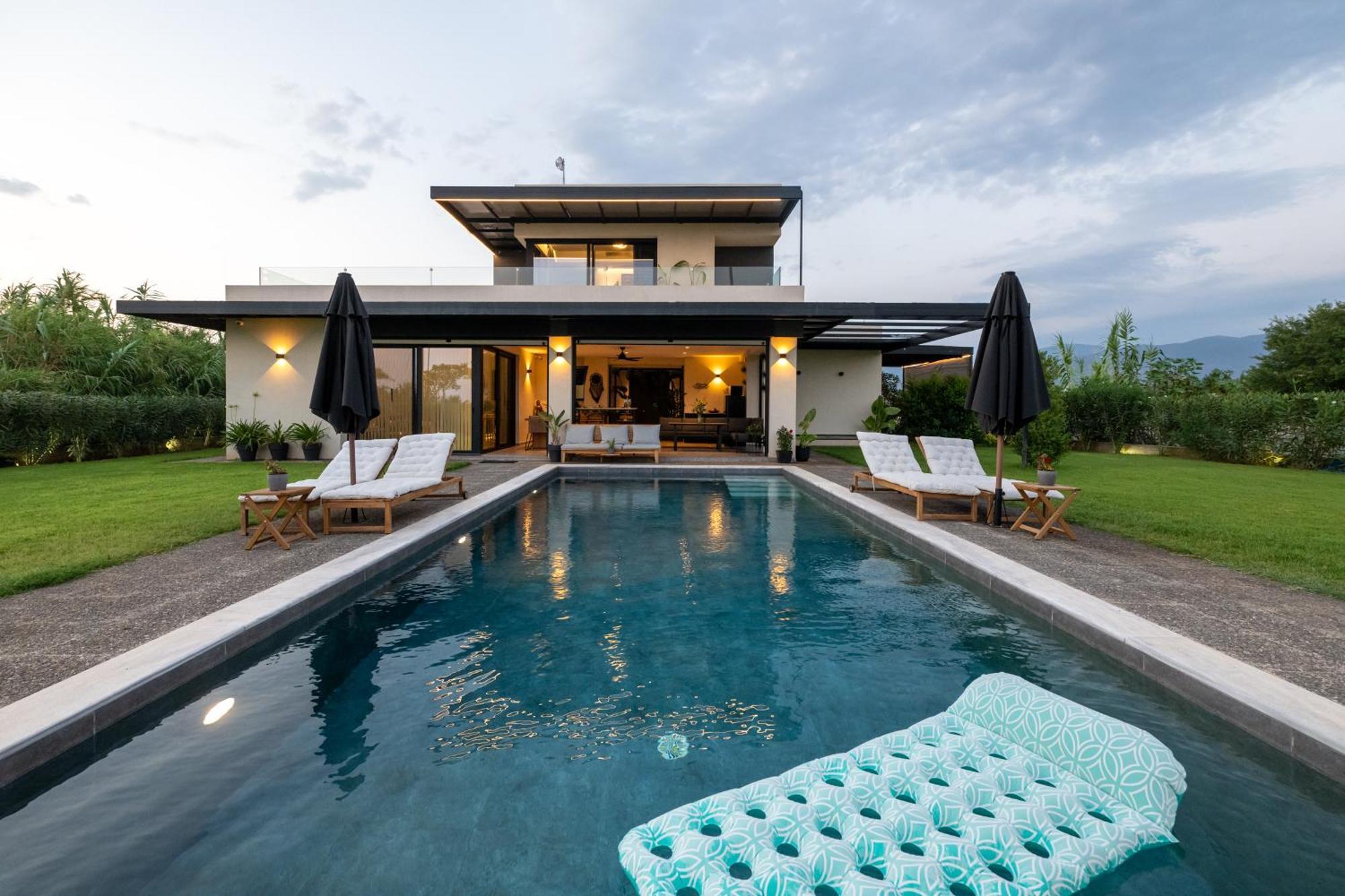 Villa Satori Kalamata Exterior photo